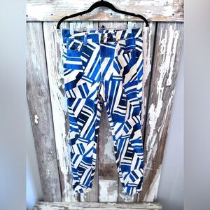 DKNY Jeans Jeggings size 6 Blue, Black & Cream Design